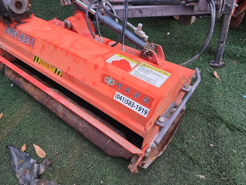 최도윤(중고농기계)님의 장터 판매 상품 [트렉터용 유압제초 파쇄기 판매합니다] 첨부 사진