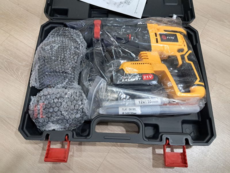 임재혁 님의 장터 판매 상품 [충전 해머드릴 세트] 첨부 사진