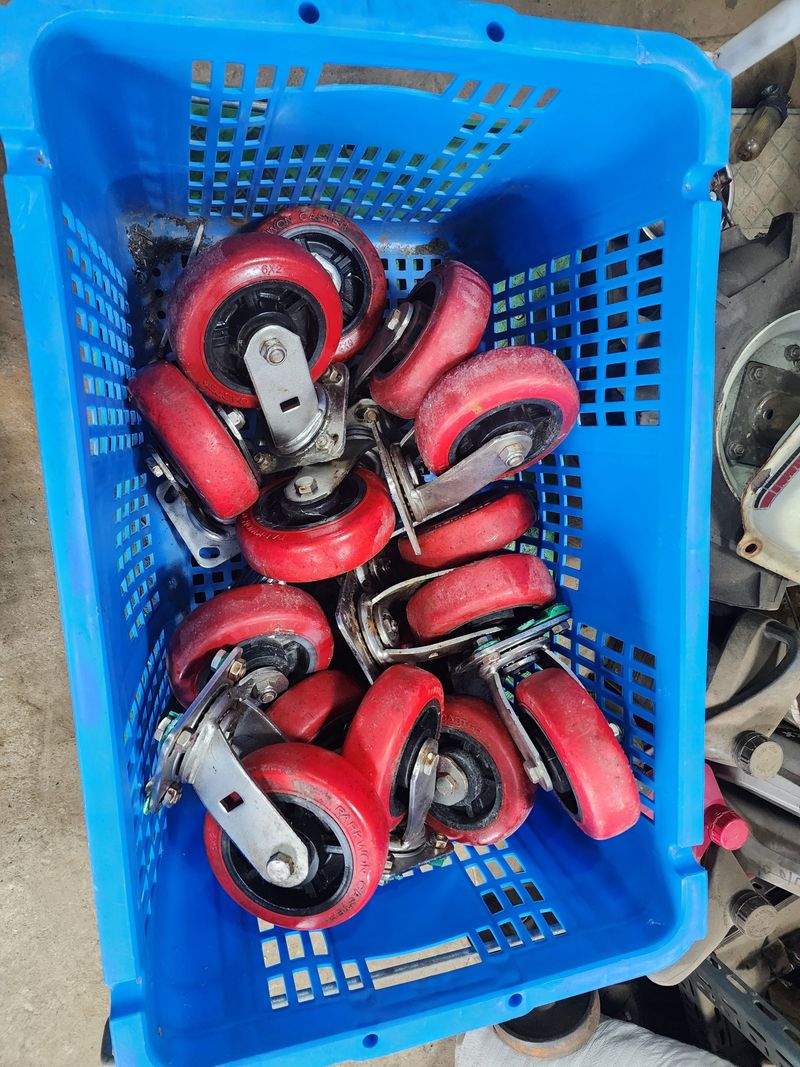 수리남님의 장터 판매 상품 [스덴 회전바퀴6인치 강화우레탄 고하중 바퀴] 첨부 사진