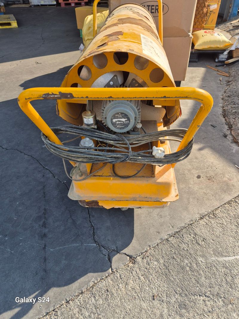 수리남님의 장터 판매 상품 [열풍기 10만 칸델라 등유 사용] 첨부 사진