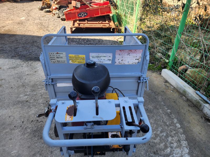 수리남님의 장터 판매 상품 [보행형 궤도 운반차 키시동] 첨부 사진