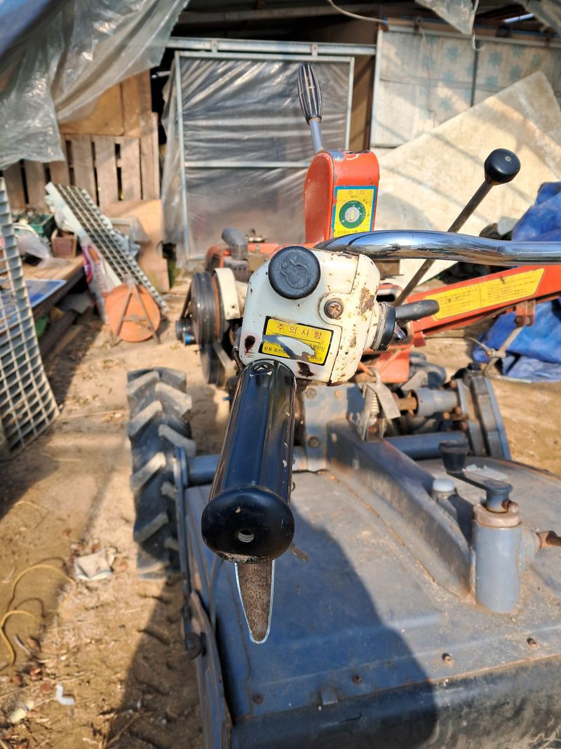 장터 상품 [경운기] 썸네일