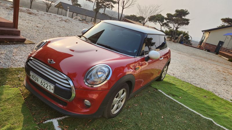 살구나무님의 장터 판매 상품 [미니 쿠퍼 1 6.휘발류.9만키로.15년식.완전무사고 ] 첨부 사진