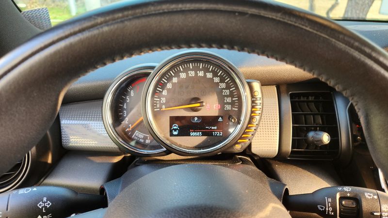 살구나무님의 장터 판매 상품 [미니 쿠퍼 1 6.휘발류.9만키로.15년식.완전무사고 ] 첨부 사진