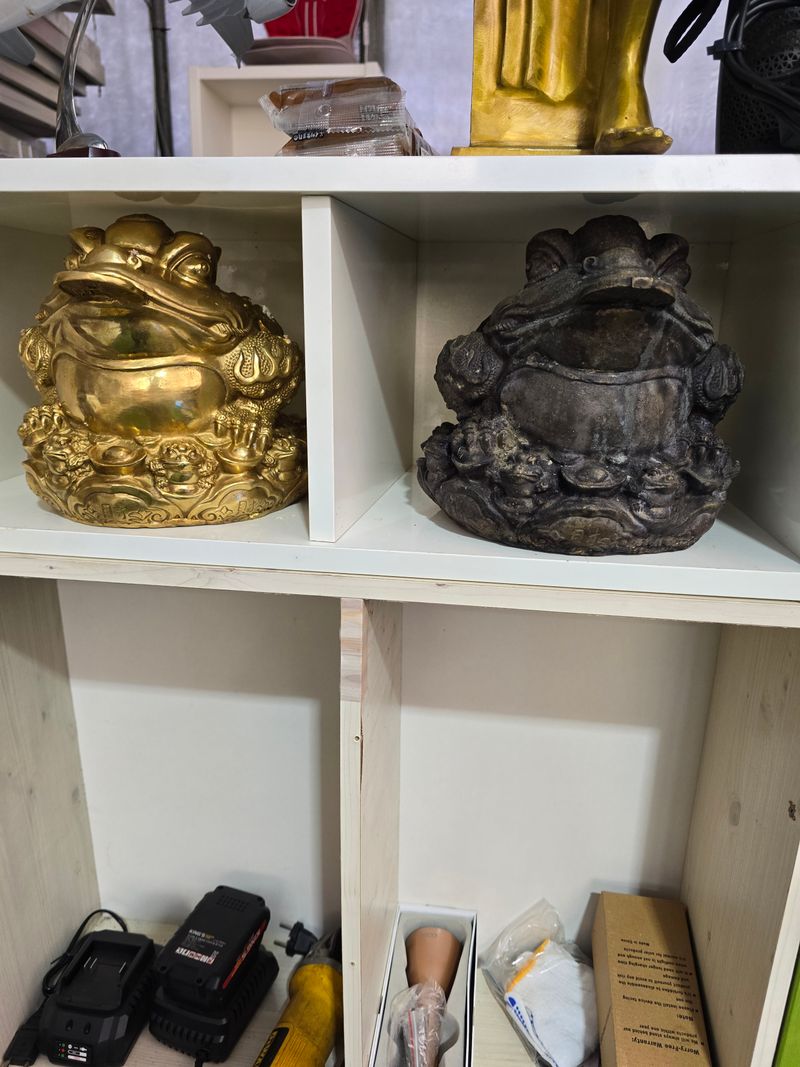 장터 상품 [삼존두꺼비동제품부를갓다준다늦두꺼비상입니다] 썸네일