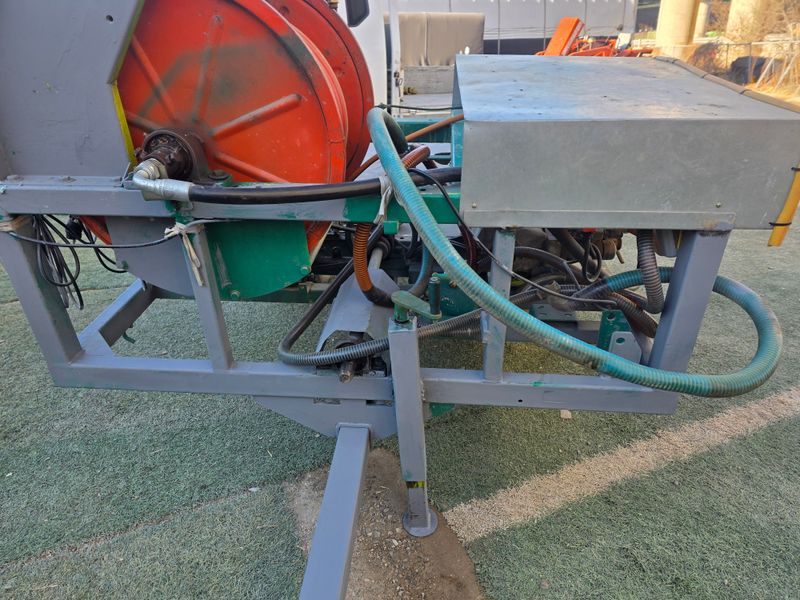 장터 상품 [트렉터용 자동호스릴 분무기 판매합니다] 썸네일