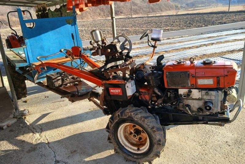 장터 상품 [대동경운기 키시동 본체 판매합니다 ] 썸네일