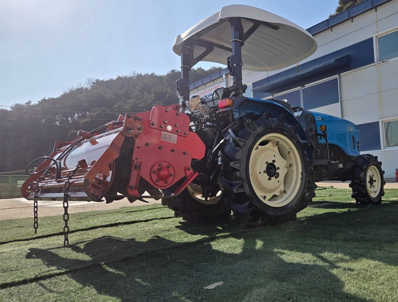 오뚜기(경북칠곡)님의 장터 판매 상품 [LS i28 트랙터] 첨부 사진