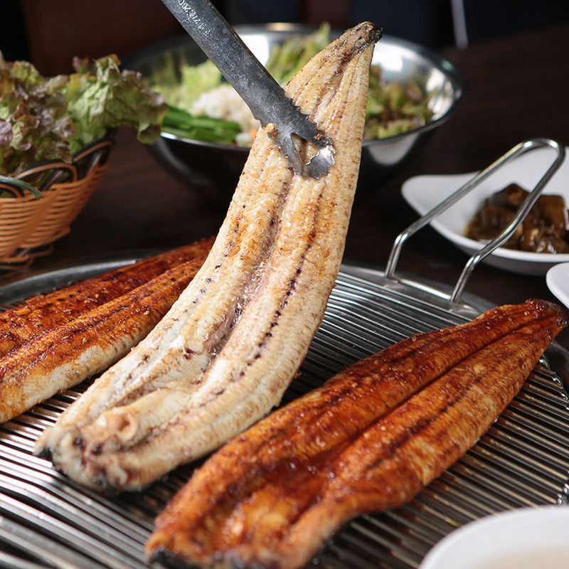 장터 상품 [국산 자포니카 풍천 민물장어 특대 1kg 손질 후 750g 내외] 썸네일