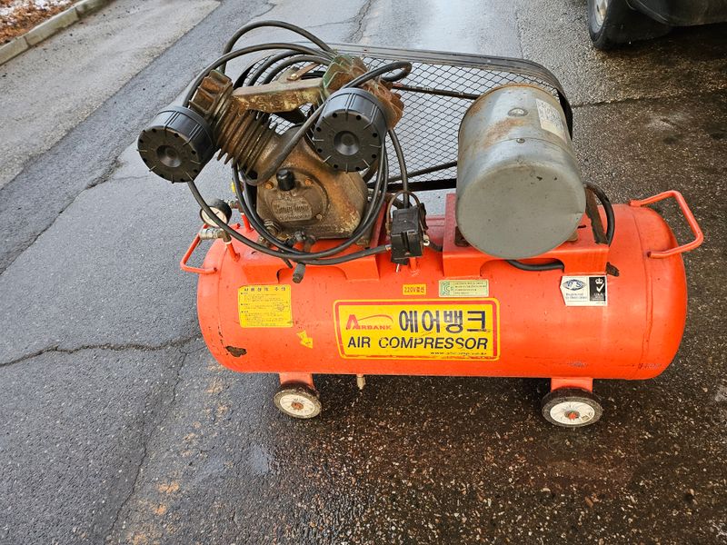 장터 상품 [에어뱅크 콤푸레셔 (3마력 모터와 120L탱크)] 썸네일