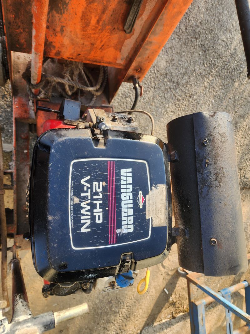 수리남님의 장터 판매 상품 [도로절단기] 첨부 사진