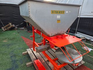 최도윤(중고농기계)님의 자유주제 · 자유게시판 작성글 사진