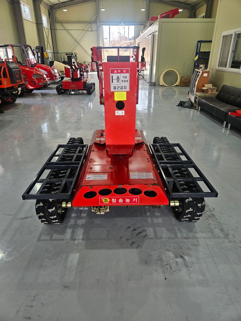최태욱님의 장터 판매 상품 [청송농기 고소작업차 ] 첨부 사진
