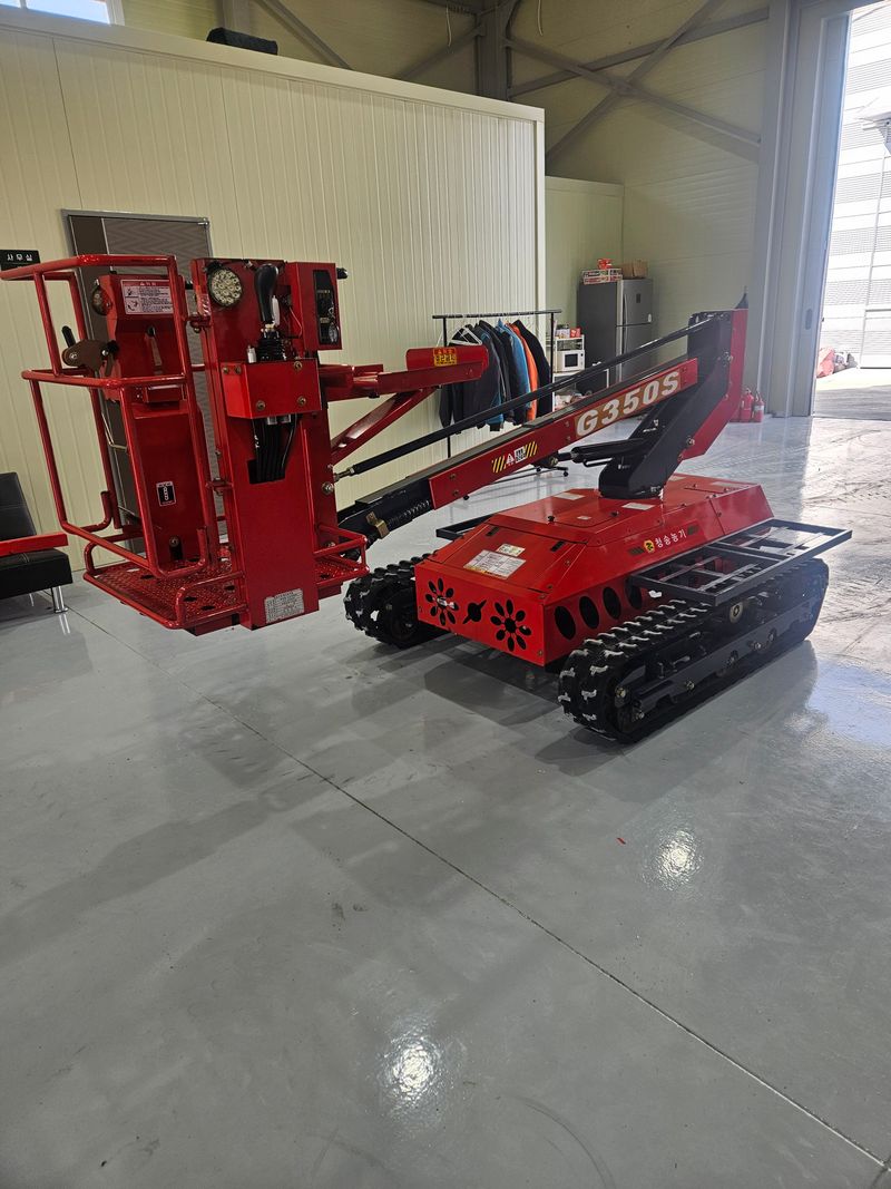 최태욱님의 장터 판매 상품 [청송농기 고소작업차 ] 첨부 사진