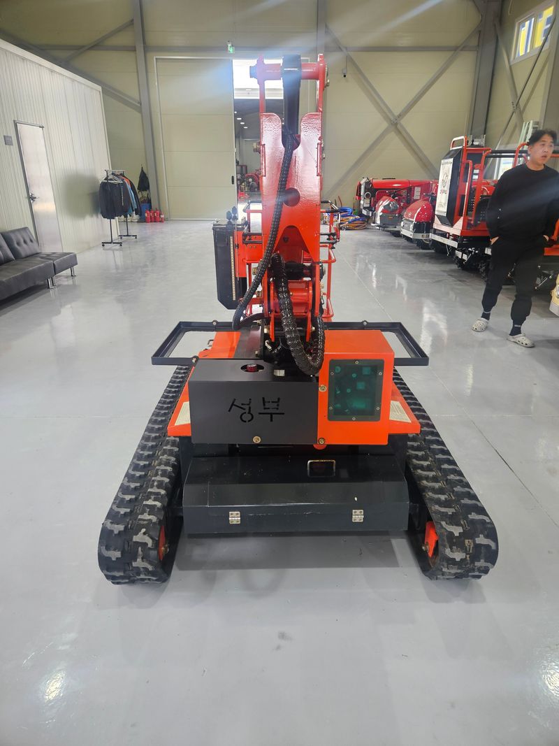 최태욱님의 장터 판매 상품 [성부전동고소작업차 ] 첨부 사진