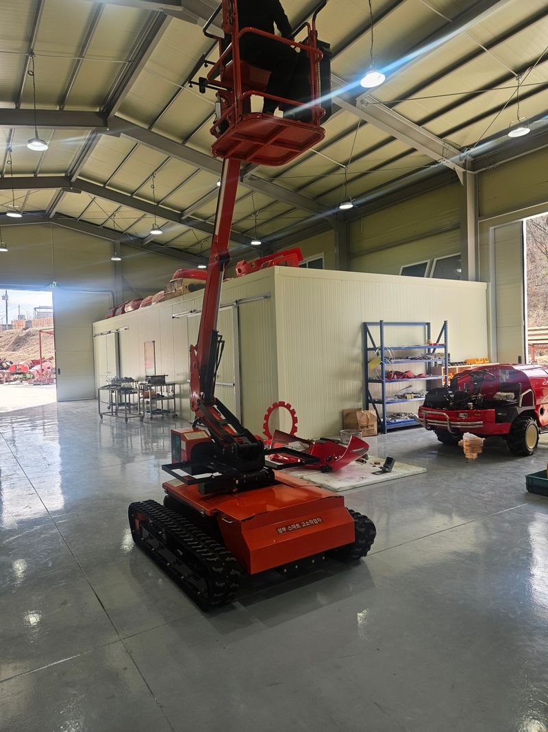 최태욱님의 장터 판매 상품 [성부전동고소작업차 ] 첨부 사진