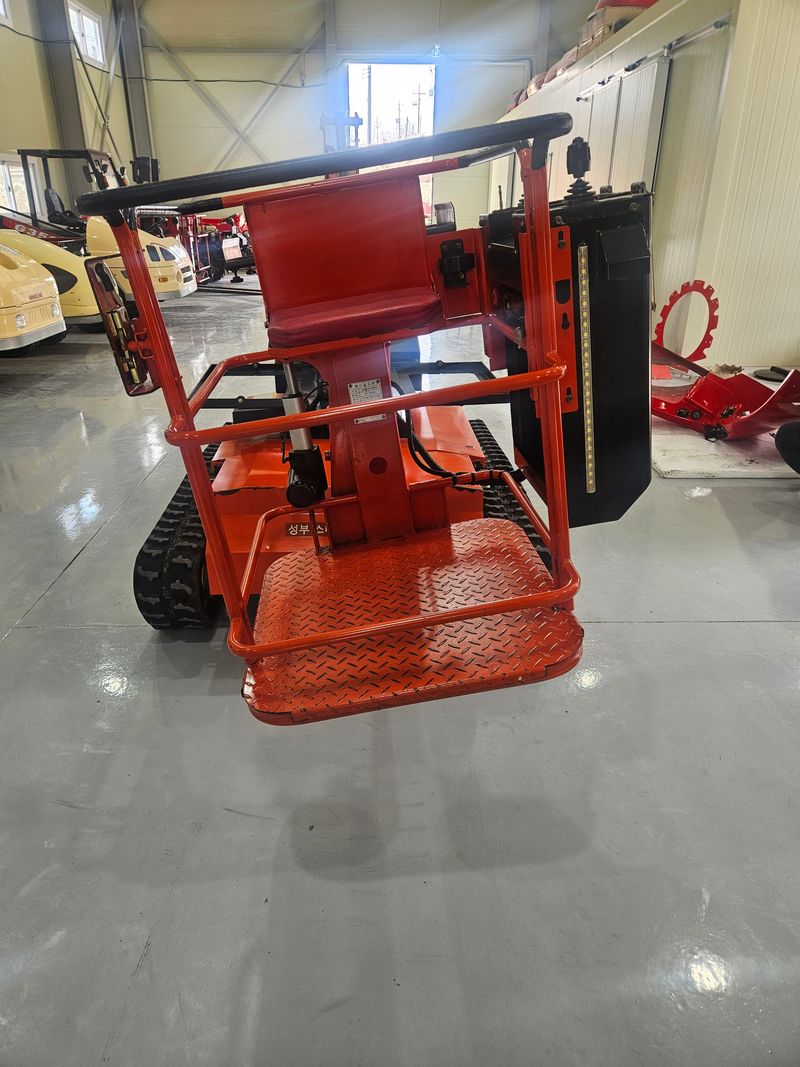 최태욱님의 장터 판매 상품 [성부전동고소작업차 ] 첨부 사진