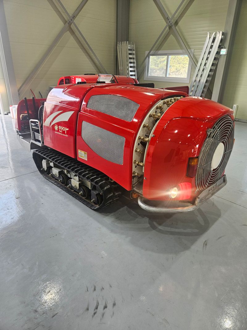 미르농기계님의 장터 판매 상품 [한아궤도 500리터 운반차겸용 ss기 판매합니다 ] 첨부 사진