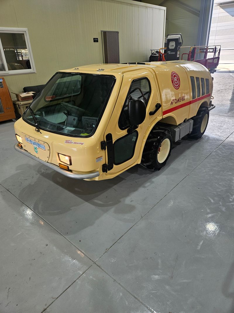 미르농기계님의 장터 판매 상품 [한성티앤아이 600리터 캐빈형 ss기 판매합니다 ] 첨부 사진