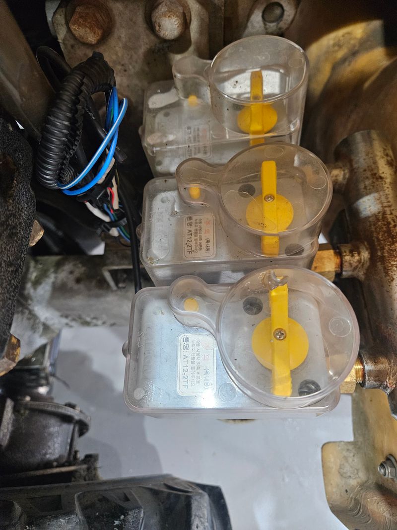 미르농기계님의 장터 판매 상품 [한성티앤아이 600리터 캐빈형 ss기 판매합니다 ] 첨부 사진