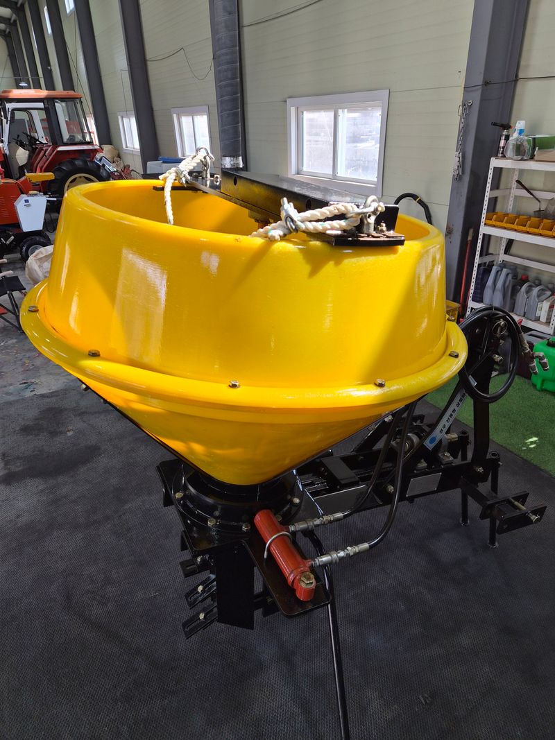 박현수님의 장터 판매 상품 [성우 유기물투입 진동형 심토파쇄기 판매합니다 ] 첨부 사진