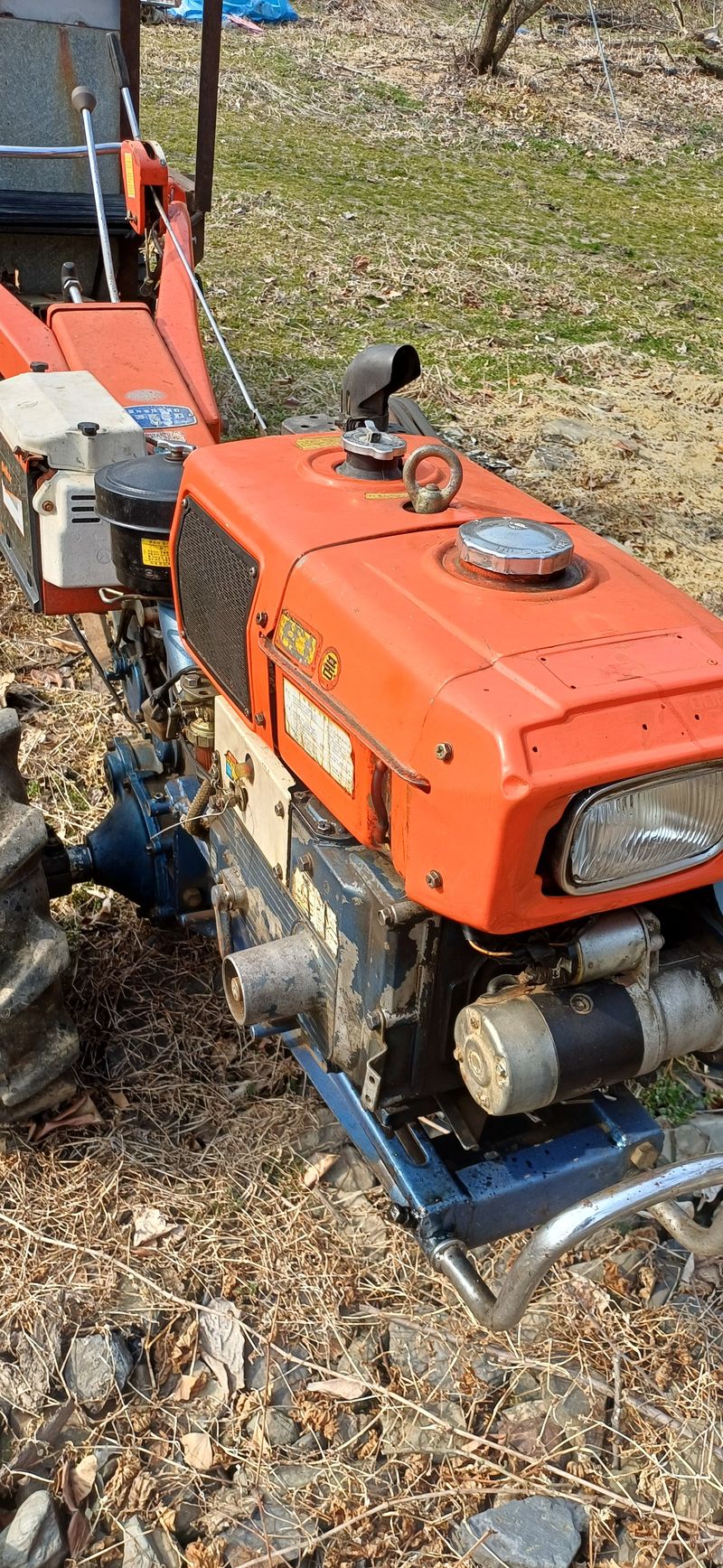 장터 상품 [대동경운기 8마력] 썸네일