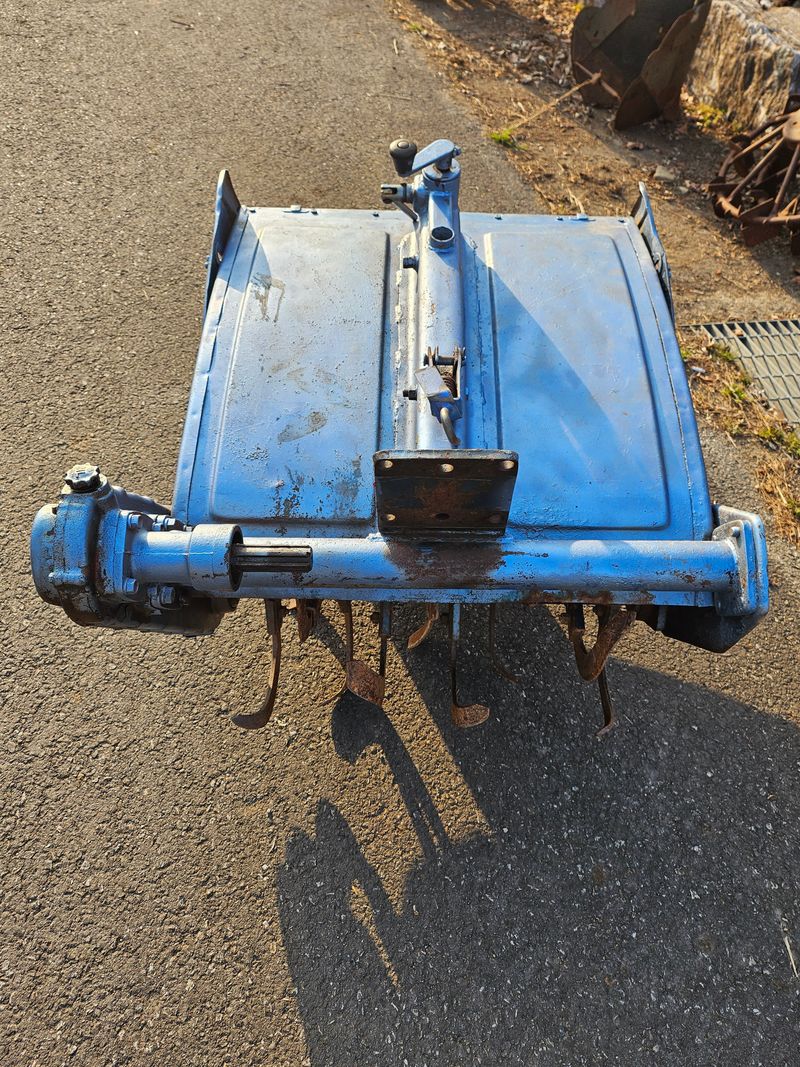 PJW3232님의 장터 판매 상품 [신형대동경운기 (10마력.키시동겸용)] 첨부 사진