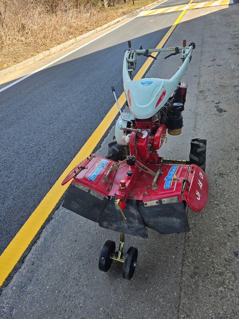 PJW3232님의 장터 판매 상품 [아세아관리기 AMC900sm.키시동겸용)] 첨부 사진