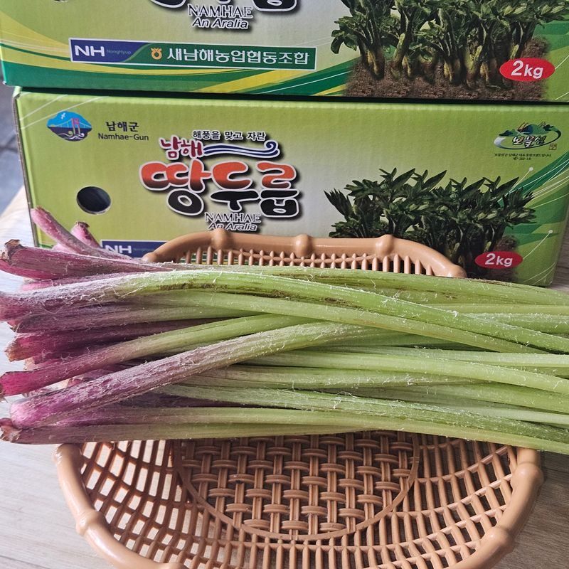 강옥만님의 장터 판매 상품 [자연산노지 머위대잎제거01kg] 첨부 사진