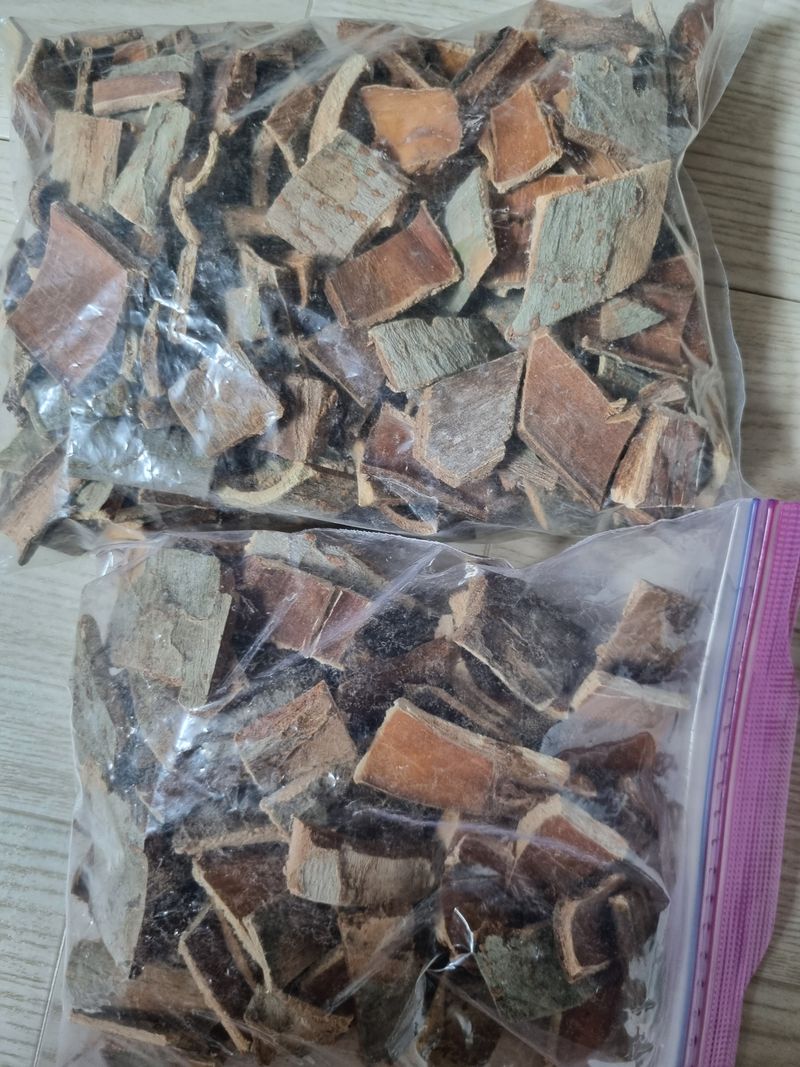 장터 상품 [유근피(느릅나무 껍데기)300g, 500g] 썸네일