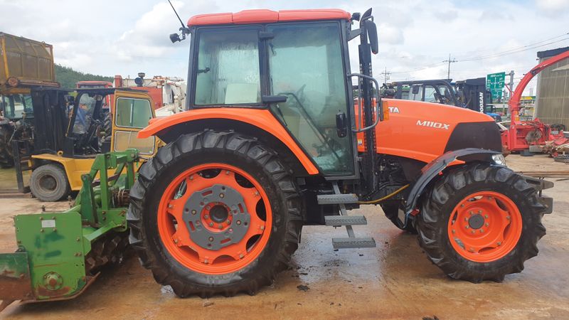 장터 상품 [구보다트렉터] 썸네일