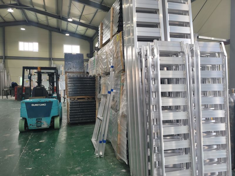 박민수님의 장터 판매 상품 [농업용 상하차사다리 팜니다] 첨부 사진