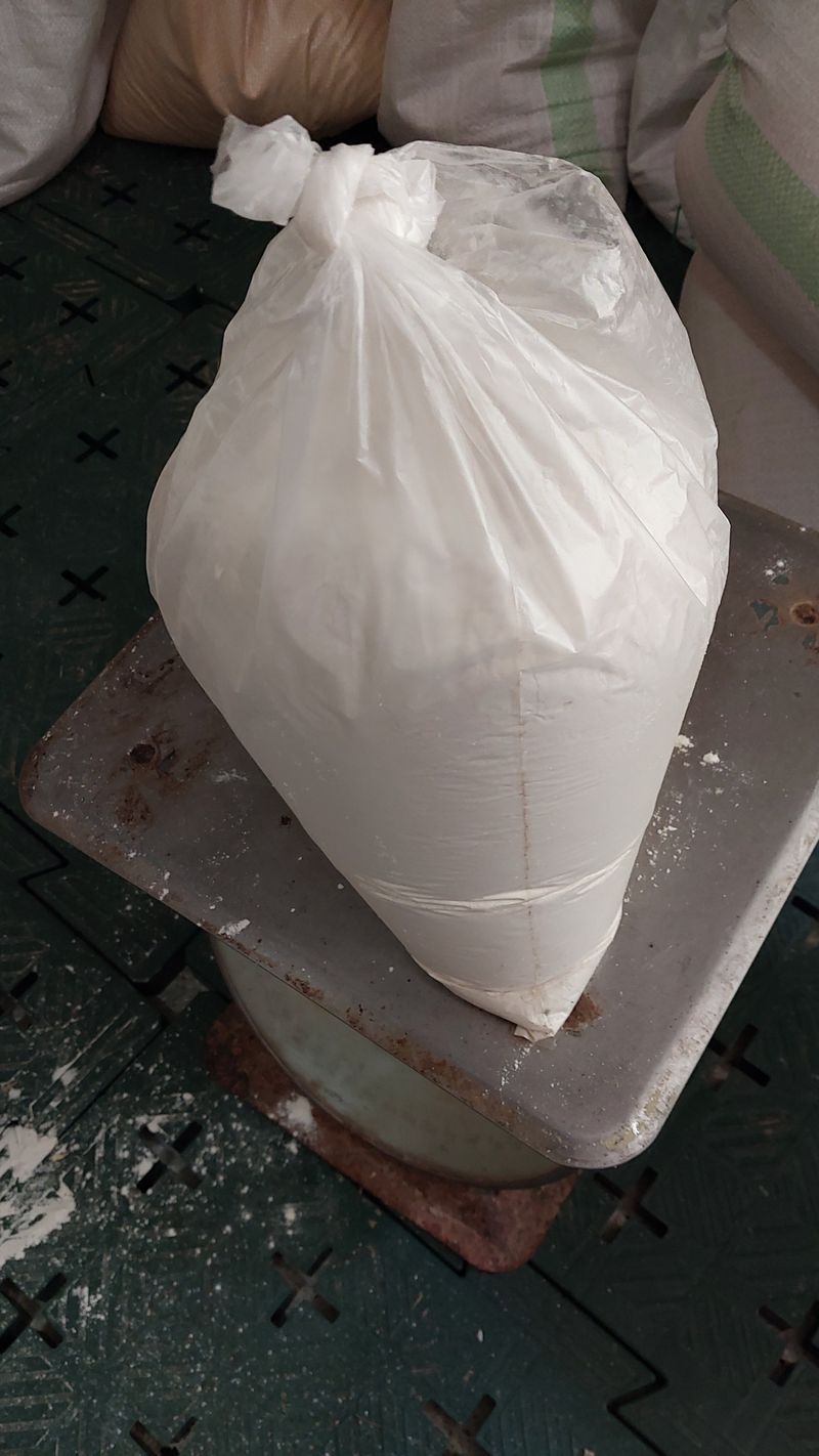 손경식님의 장터 판매 상품 [직접지은밀 밀가루2키로500 (완료)] 첨부 사진