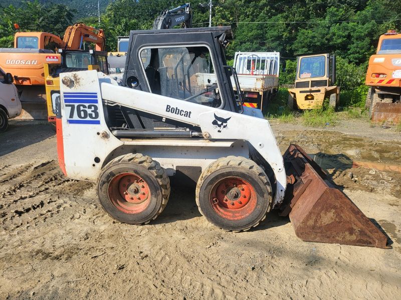 장터 상품 [ㆍ판매완료ㆍ바브캣 농장용 스키로더 판매합니다 46마력] 썸네일