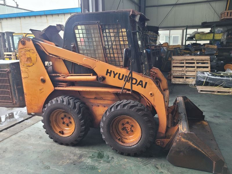 남지수님의 장터 판매 상품 [현대 농장용 중고 스키로더 HSL650-7A 2014년식 1300시간 운행] 첨부 사진