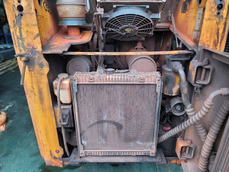 남지수님의 장터 판매 상품 [현대 농장용 중고 스키로더 HSL650-7A 2014년식 1300시간 운행] 첨부 사진