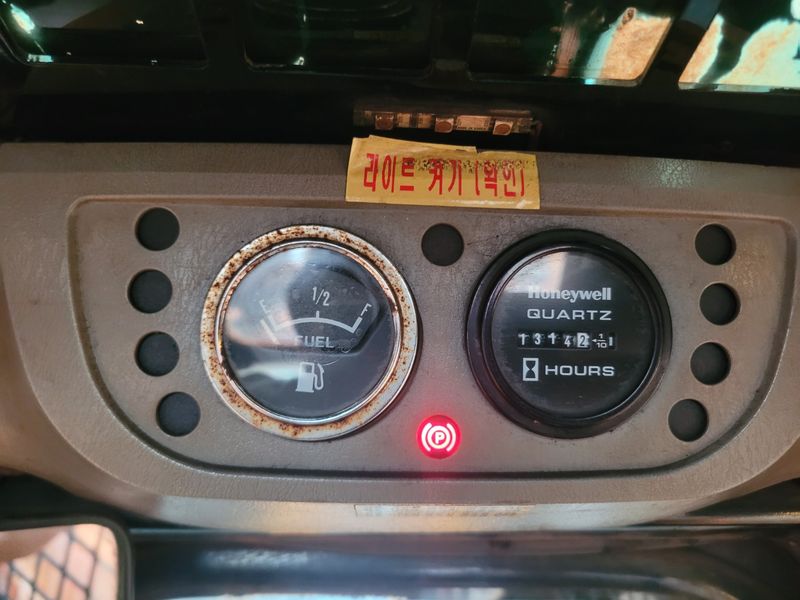 남지수님의 장터 판매 상품 [현대 농장용 중고 스키로더 HSL650-7A 2014년식 1300시간 운행] 첨부 사진