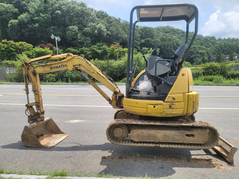 남지수님의 장터 판매 상품 [코마스 2톤 중고 굴삭기 2004년식 연식대비 저가동 신품트랙 교환후 드립니다] 첨부 사진