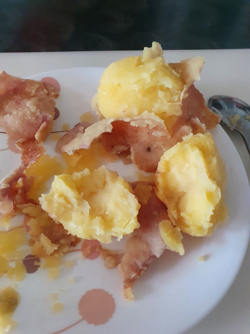 장터 상품 [수미감자  홍감자  20킬로팝니다] 썸네일