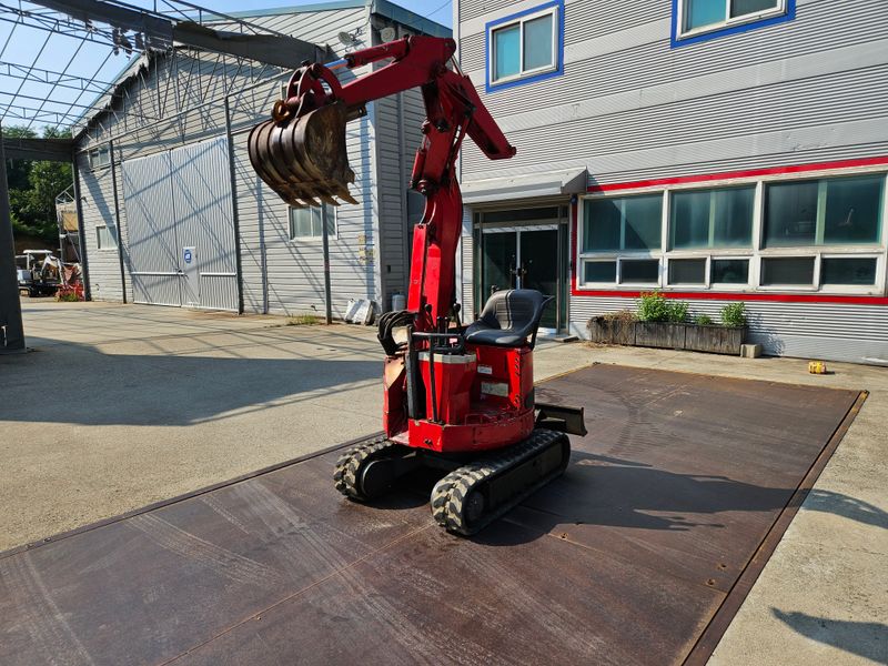 김환성님의 장터 판매 상품 [소형미니굴삭기 IHI(1톤급)] 첨부 사진