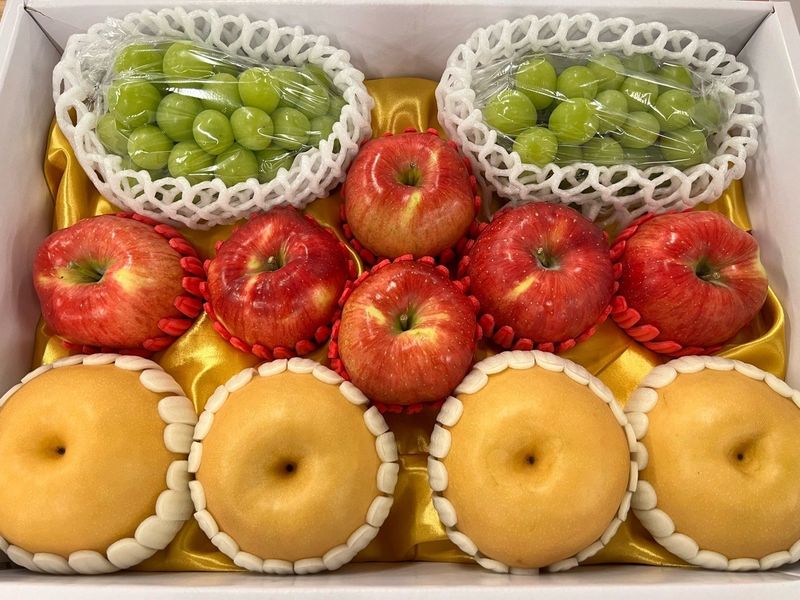 알 수 없음님의 장터 판매 상품 [ 배+사과+샤인머스켓  6.3키로] 첨부 사진