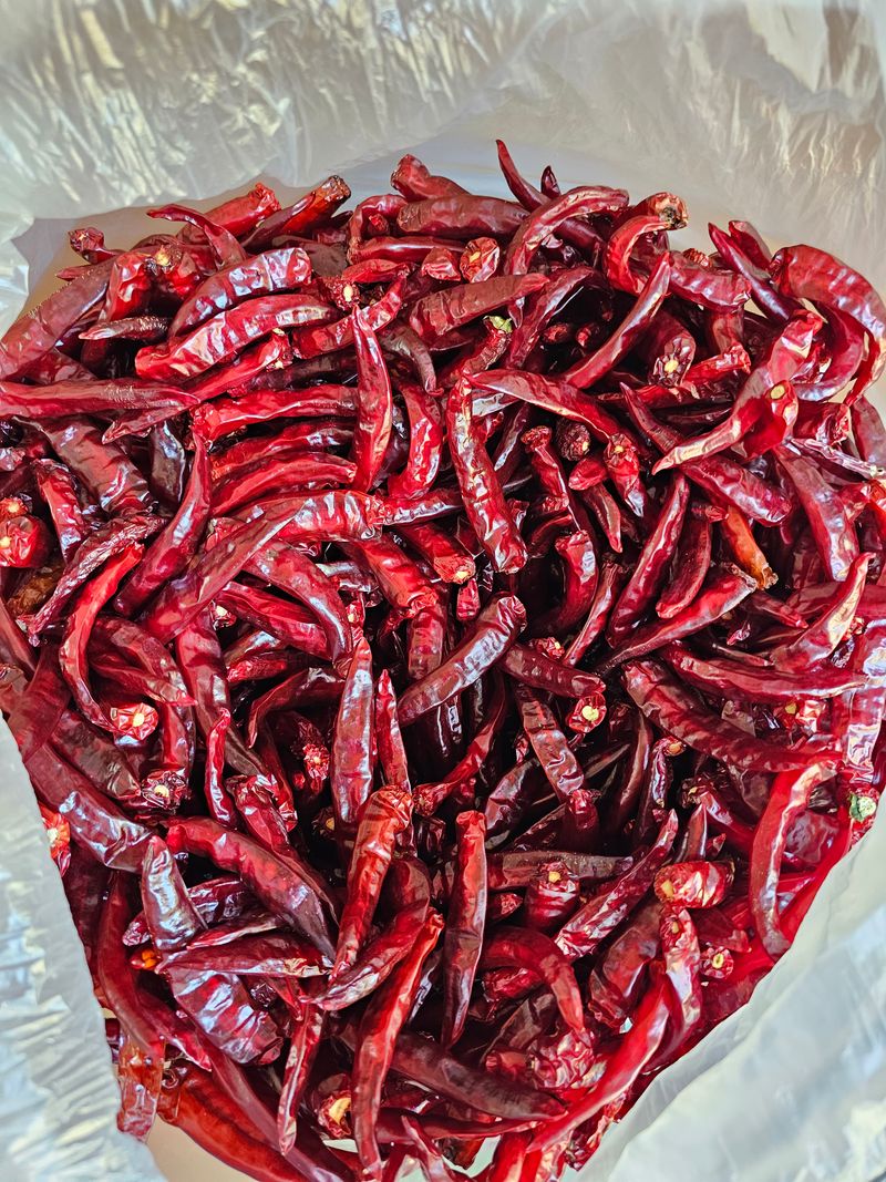 장터 상품 [23년산 청량고추 말린것1.8k] 썸네일