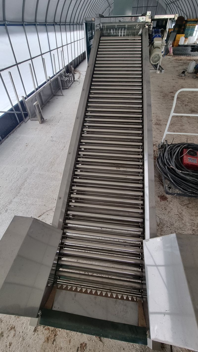 김동수님의 장터 판매 상품 [GMI 신형 고구마 세척기(미사용)] 첨부 사진