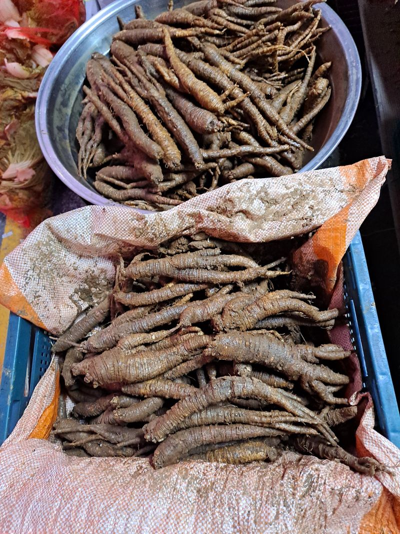 백작약님의 장터 판매 상품 [능이1키로더덕1키로] 첨부 사진