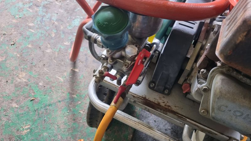 박강무님의 장터 판매 상품 [약 분무기 구보타GR170] 첨부 사진