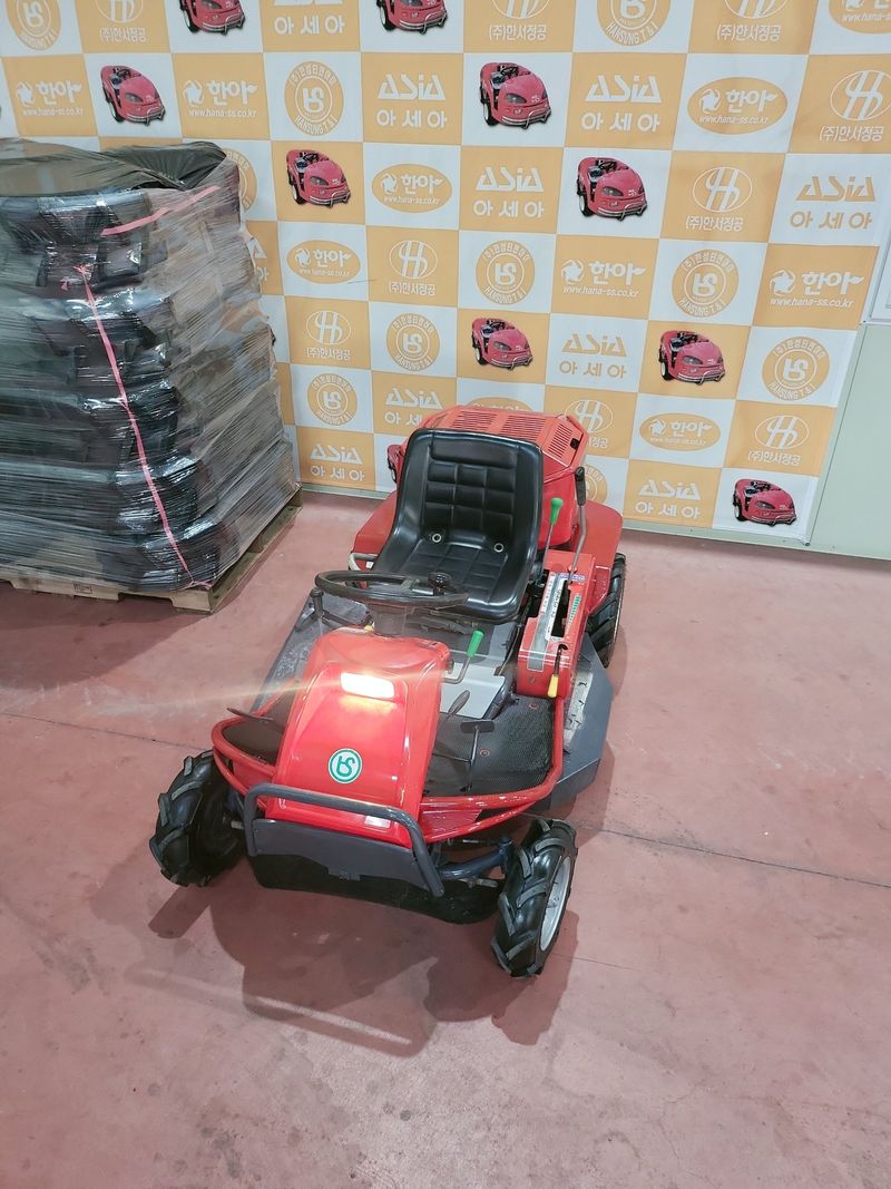 최성훈 님의 장터 판매 상품 [한성 승용 제초기 팝니다 ] 첨부 사진