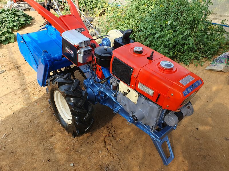 장터 상품 [대동8마력 키시동 직사식경운기 판매합니다 거래완료되었습니다팜모닝 관계자님도 화이팅입니다 ] 썸네일