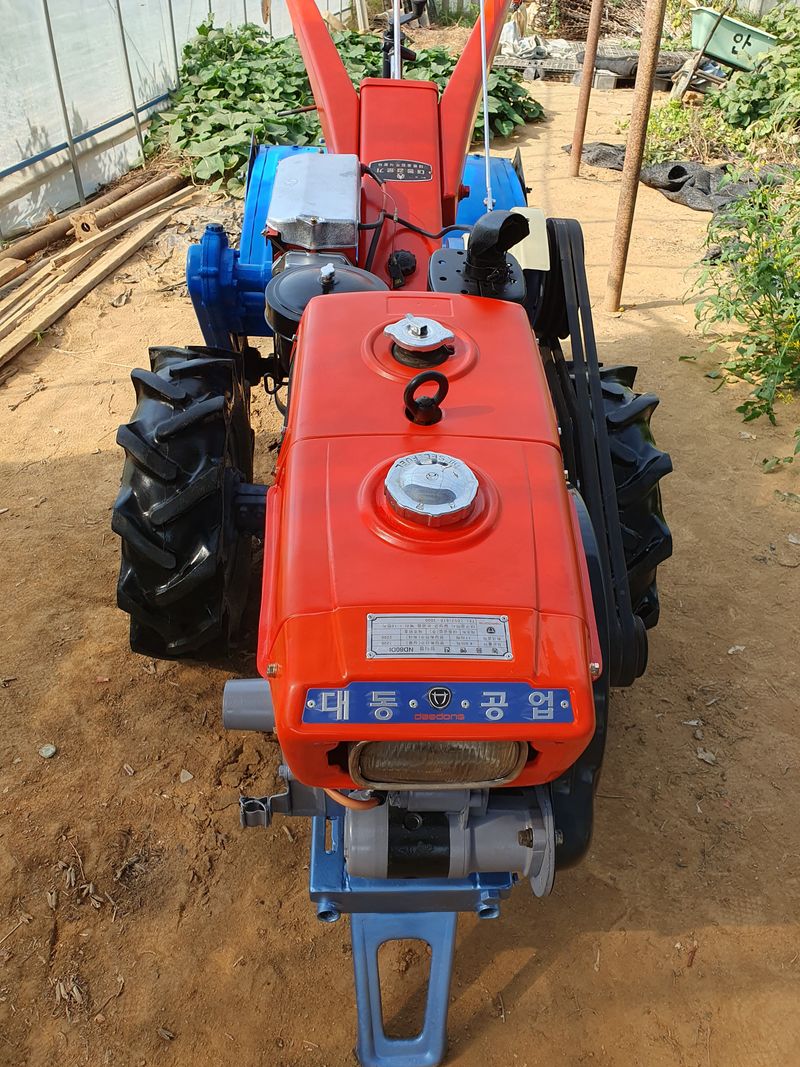 김민준님의 장터 판매 상품 [대동8마력 키시동 직사식경운기 판매합니다 거래완료되었습니다팜모닝 관계자님도 화이팅입니다 ] 첨부 사진