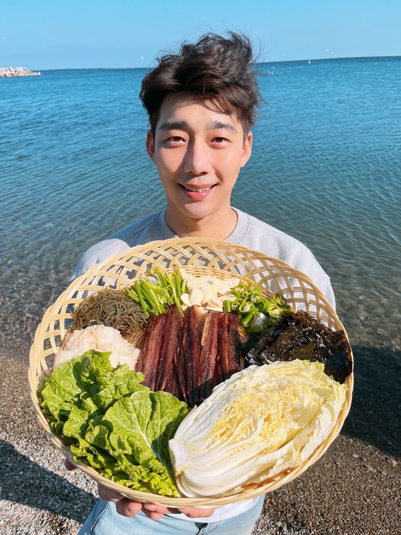 장터 상품 [구룡포 꽁치 과메기 야채세트] 썸네일