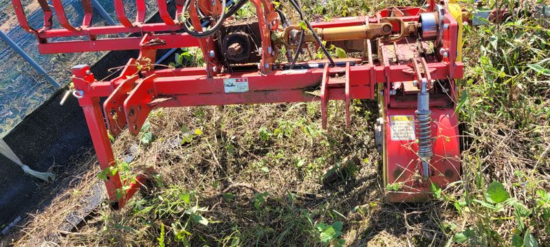 이동훈님의 장터 판매 상품 [트랙터 고구마수확기 2조형] 첨부 사진